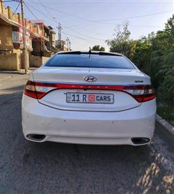هيونداي أزيرا